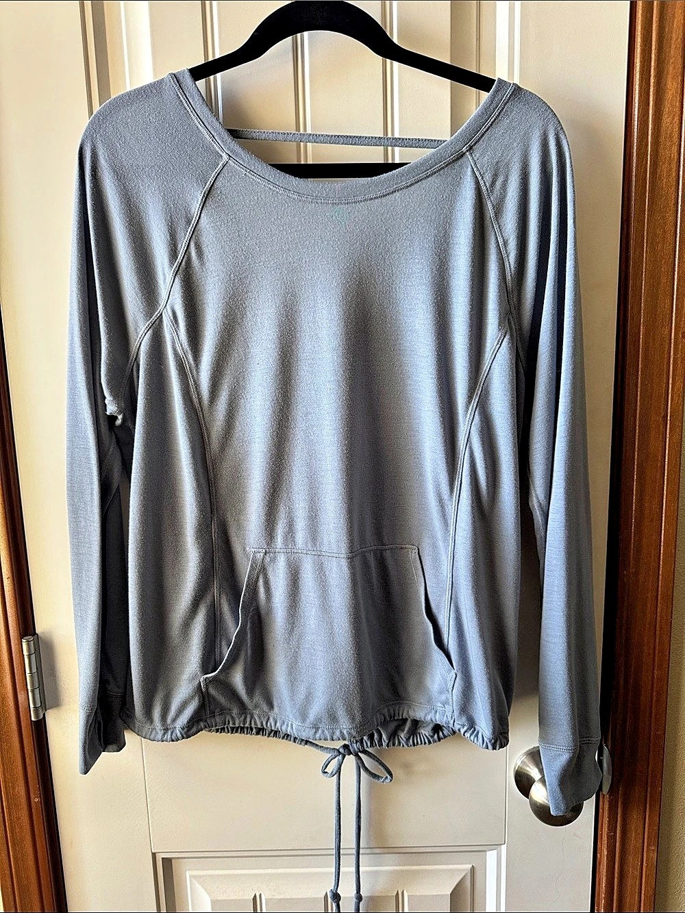 Calvin Klein Gray Long Sleeve Pullover Size Large Like New